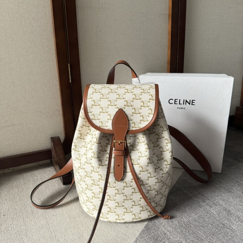 Ce1i*e triomphe bags